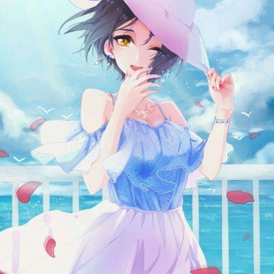 游乐园蹦床中间撕裂 有人摔落送医